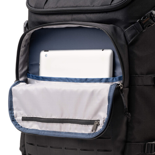 ThinkTank DarkLight™ 20L Kamera Sırt Çantası — Black