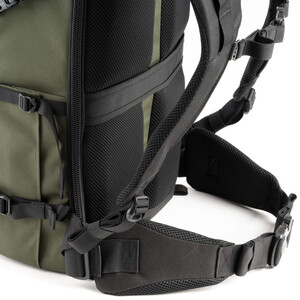 ThinkTank DarkLight™ 20L Kamera Sırt Çantası — Montane Green - Thumbnail