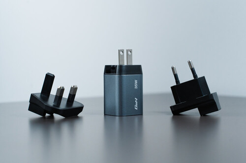 Verbatim 35W GaN Hızlı Şarj Cihazı 2 Portlu (1x USB-C PD 35W + 1x USB-A QC 3.0)