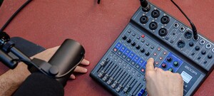 Zoom LiveTrak L-8 8-Kanal Kayıt Özellikli Dijital Mikser - Thumbnail
